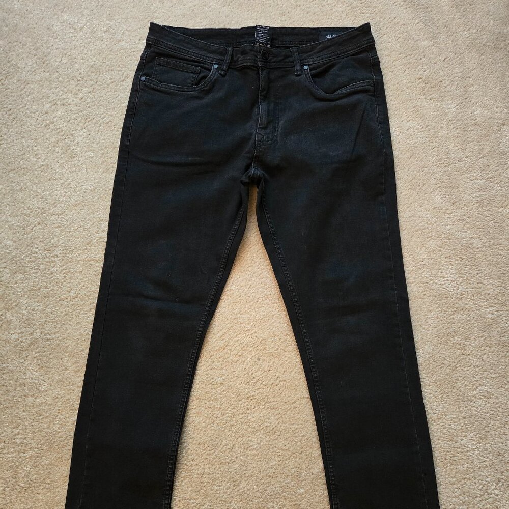 NWOT The Perfect Jean NYC Faded Black slim fit jeans size 35 32 (hemmed from 34)